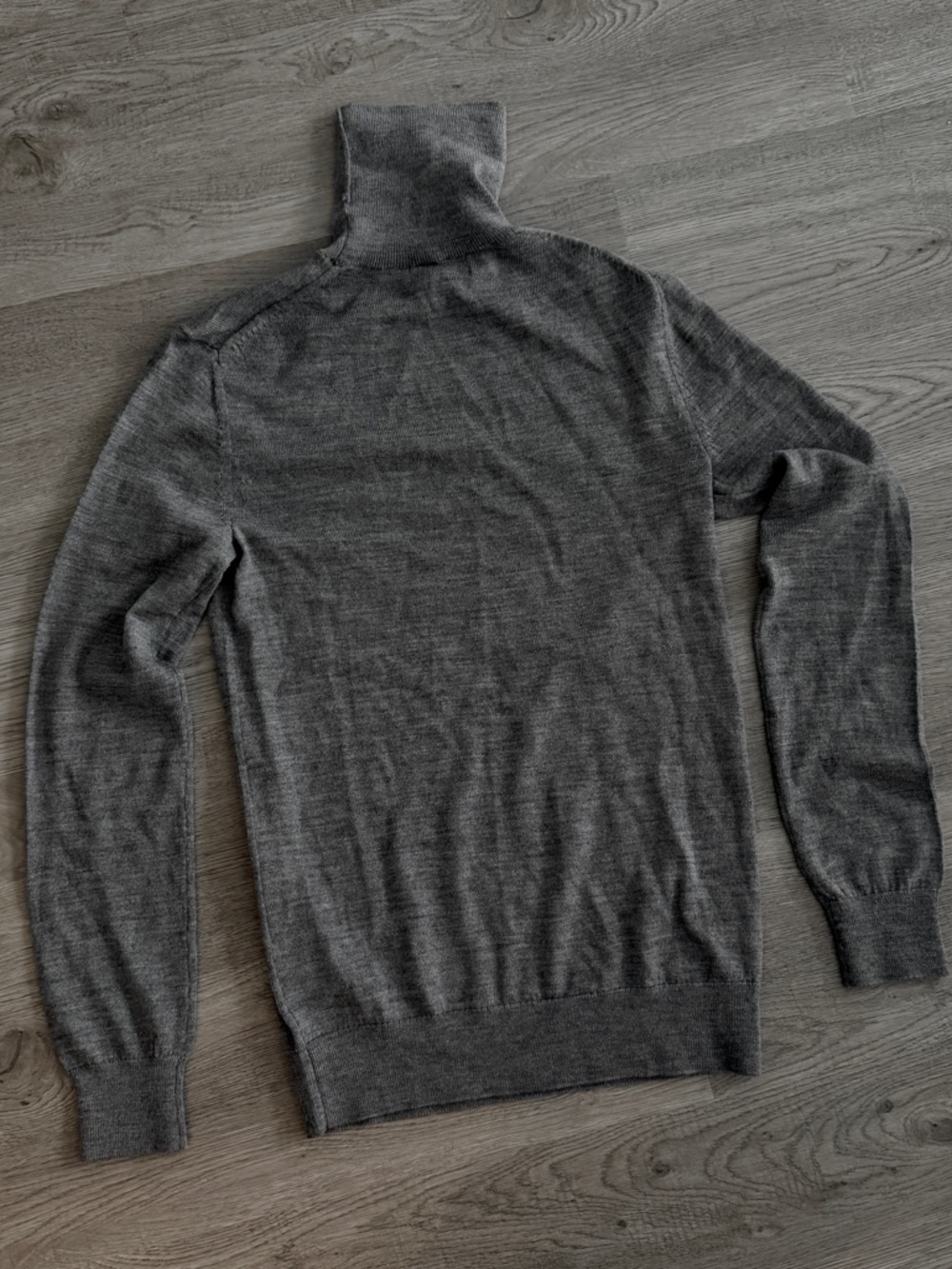 NWT 100% merino wool turtleneck